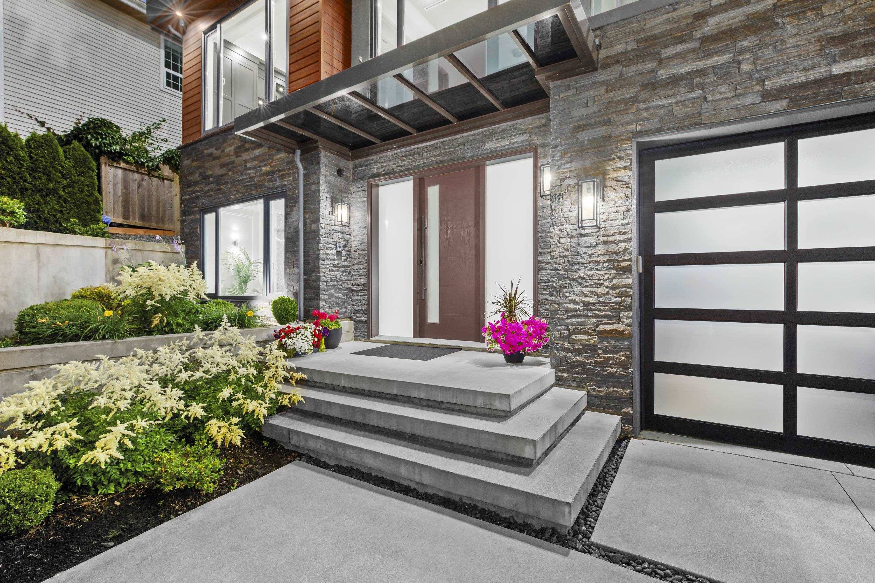 Surrey, BC V4A 1E6,13141 Marine DR