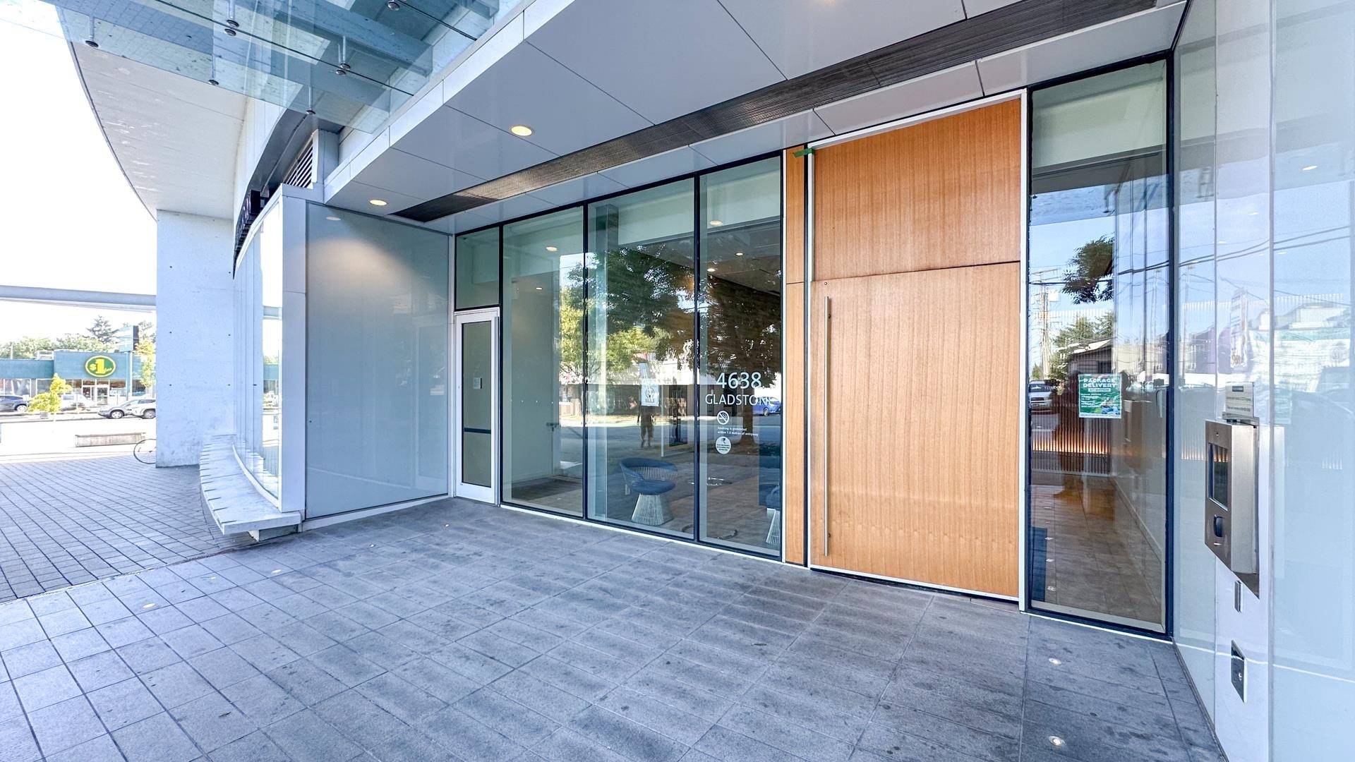 Vancouver, BC V5N 0G5,4638 Gladstone ST #609