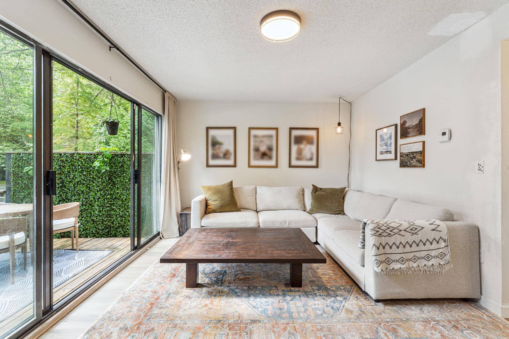 North Vancouver, BC V7J 3M5,1950 Cedar Village CRES #108