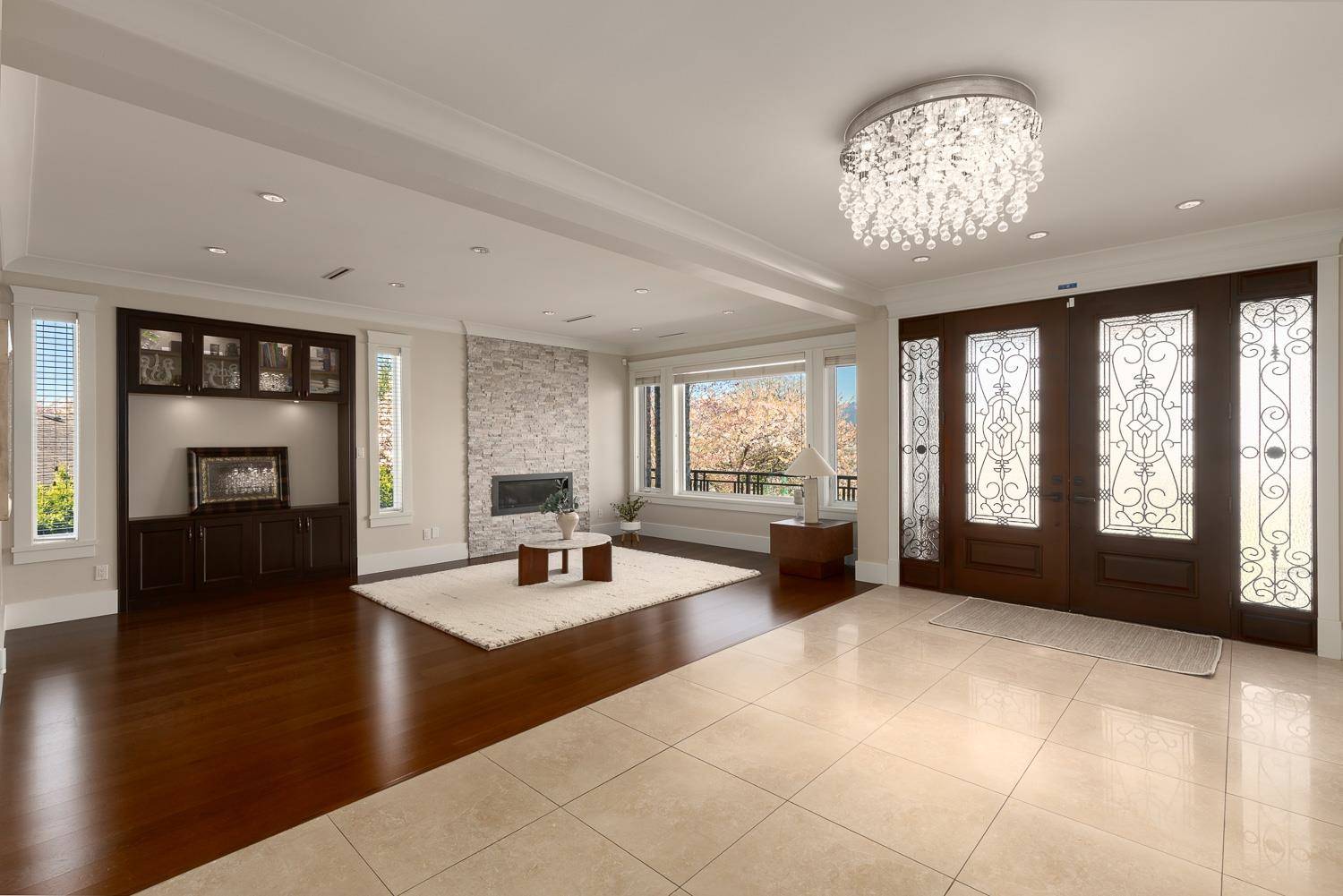 Burnaby, BC V5A 1B2,7120 Ridge DR