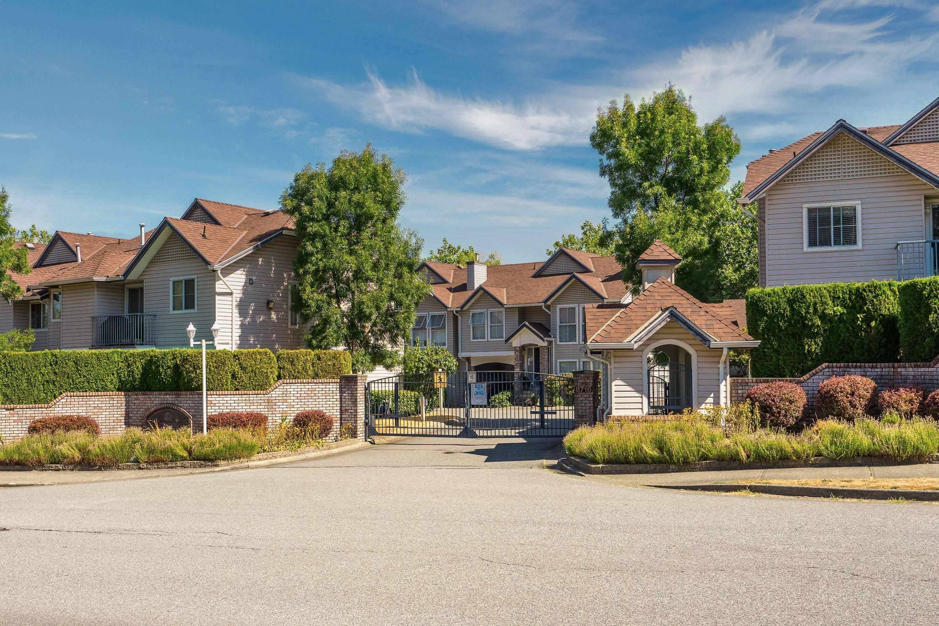 Langley, BC V1M 2K2,8716 Walnut Grove DR #20