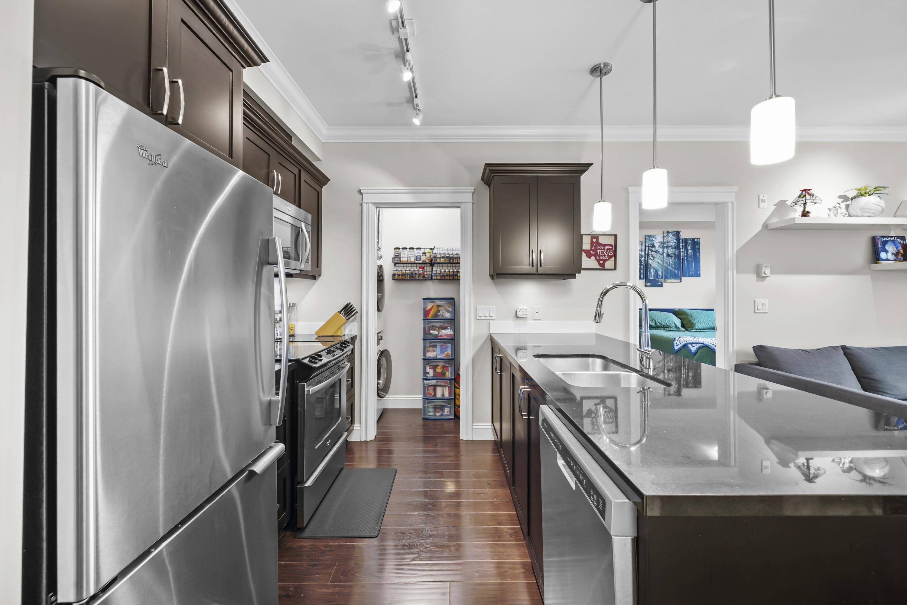 Maple Ridge, BC V2X 9C7,11882 226 ST #212