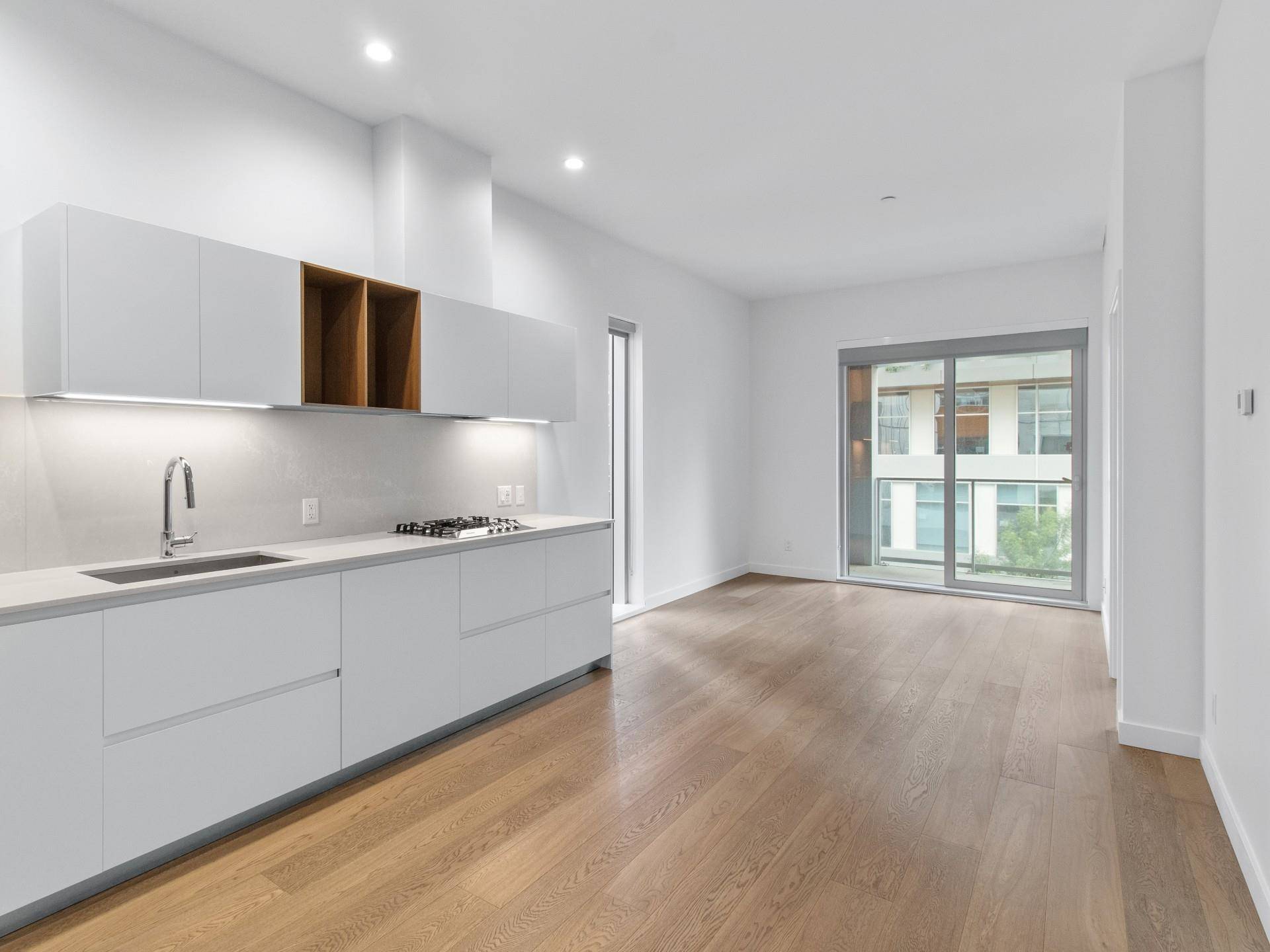 Burnaby, BC V5H 0K2,6000 Mckay AVE #307