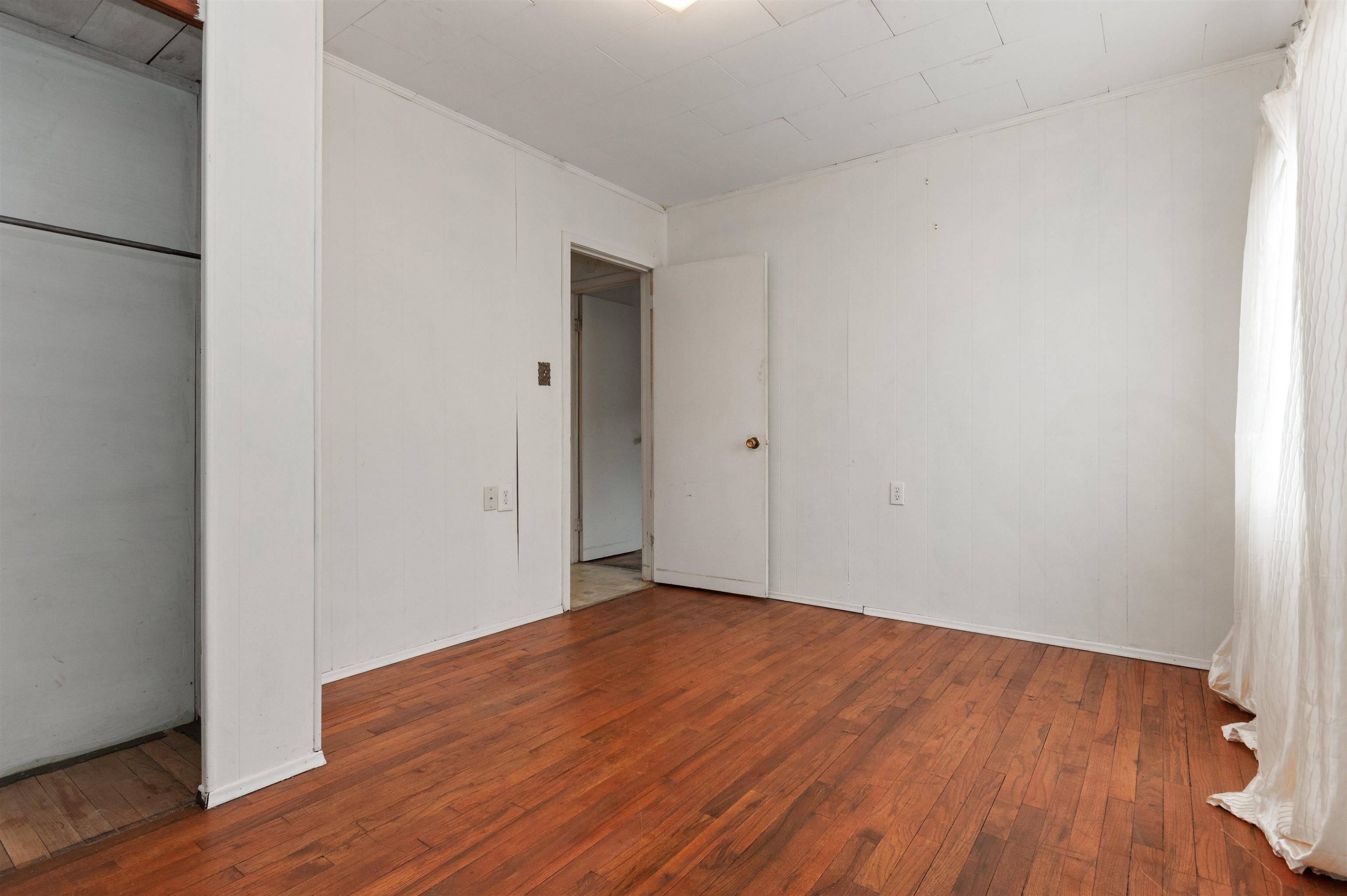 Hope, BC V0X 1L0,653 Hemlock AVE