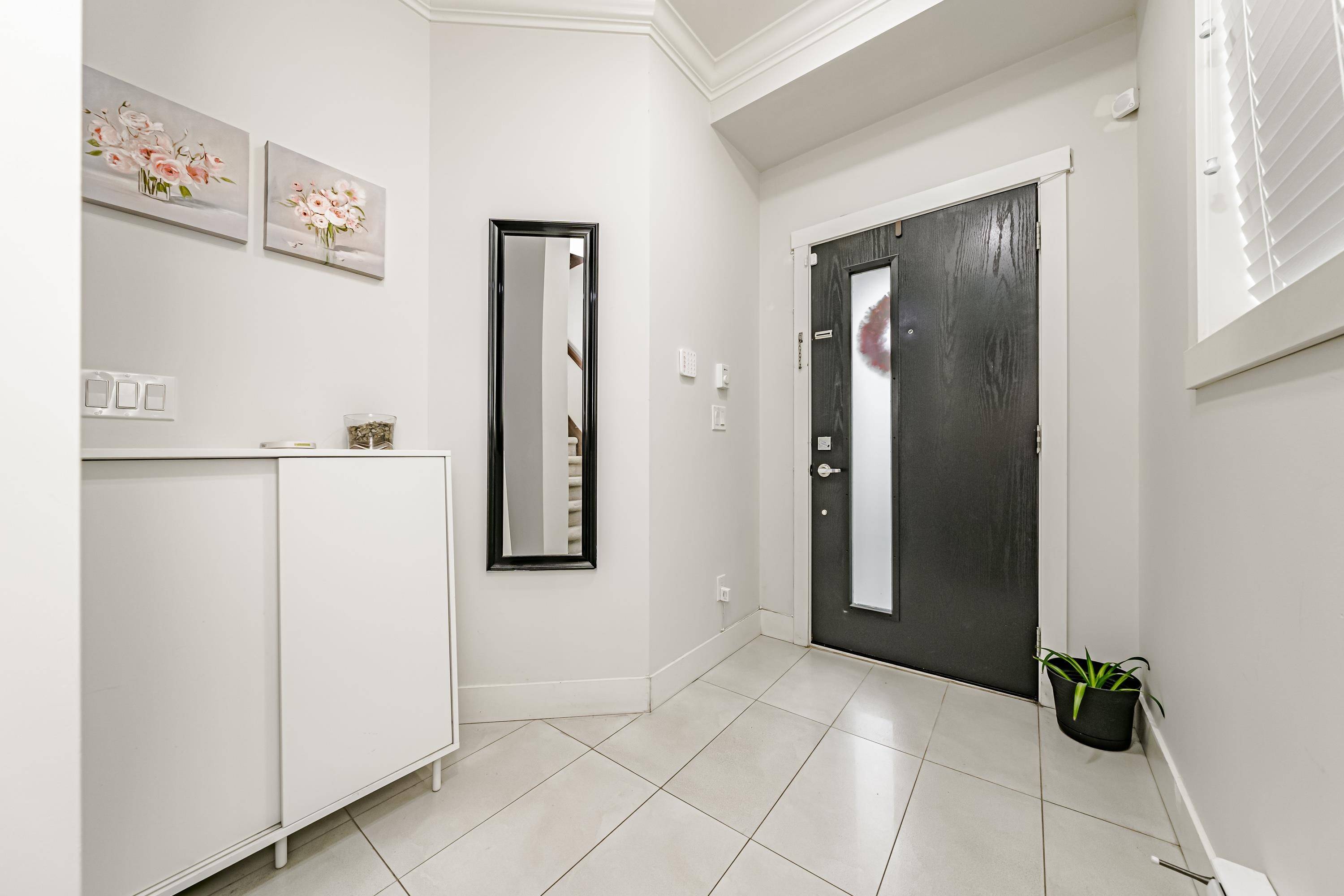 Surrey, BC V3W 1L6,13898 64 AVE #183