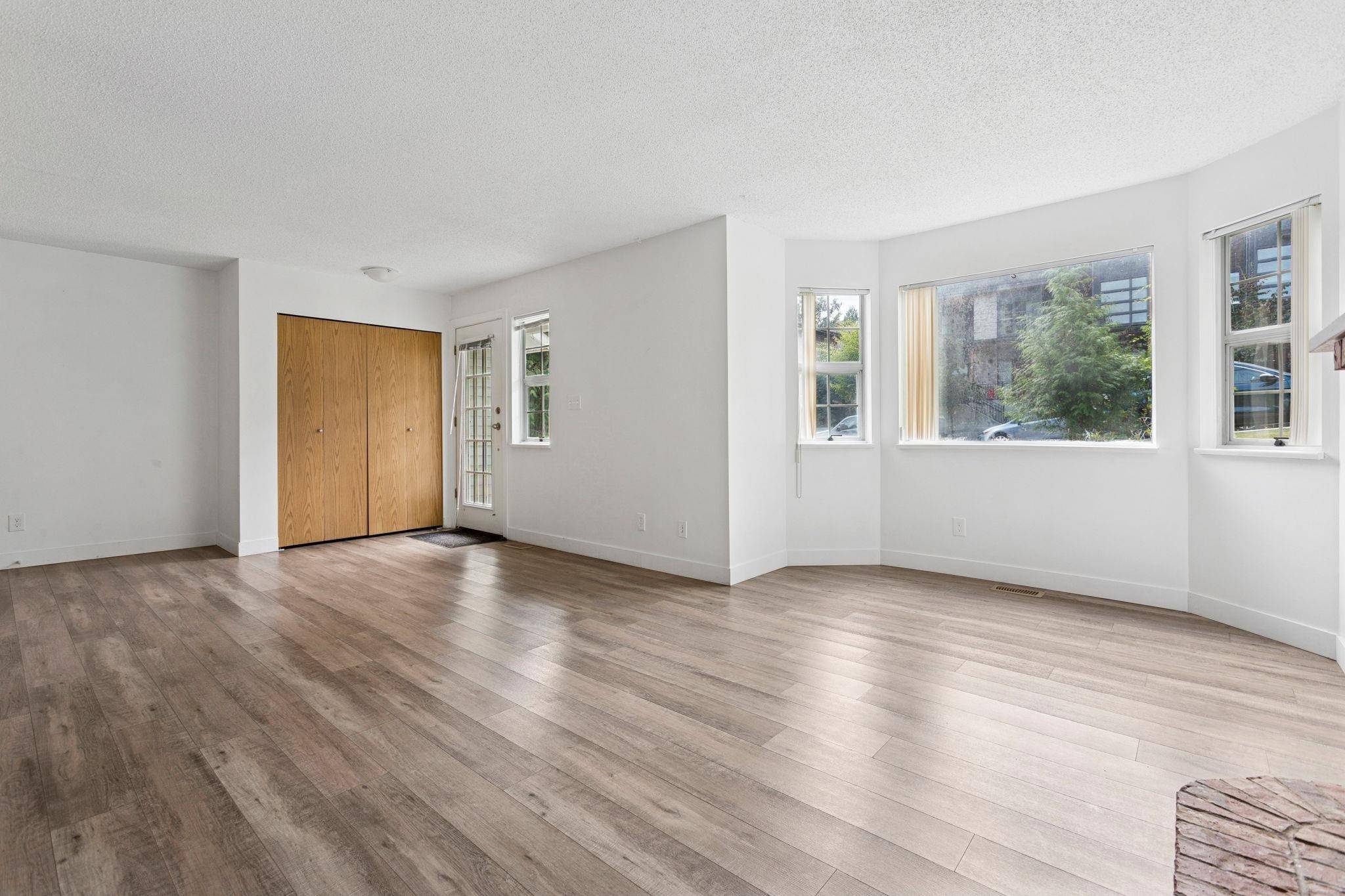 Port Moody, BC V3H 1N8,65 Seaview DR