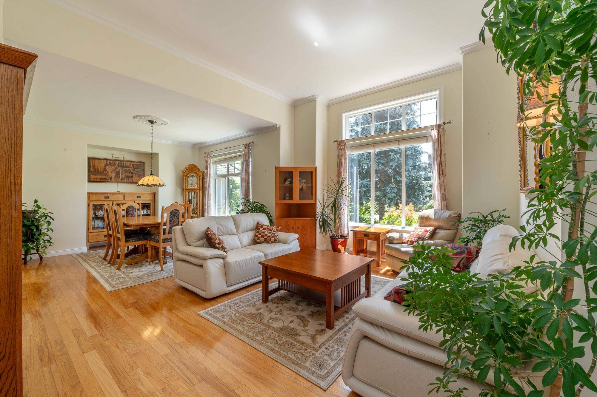 Abbotsford, BC V3G 2Z9,35311 Hibiscus CT