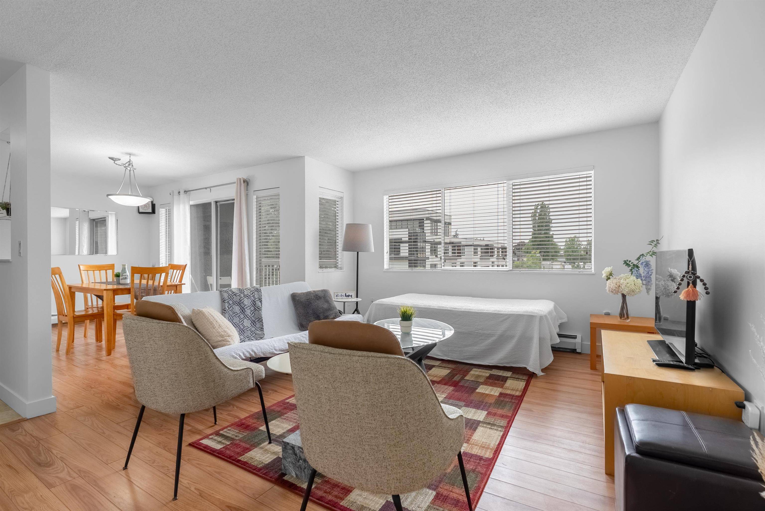 Langley, BC V3A 1M8,5664 200 ST #308