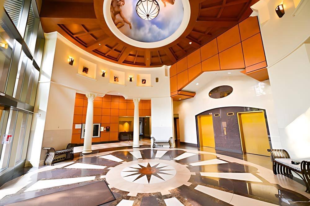 Vancouver, BC V6Z 2X4,1189 Howe ST #2603