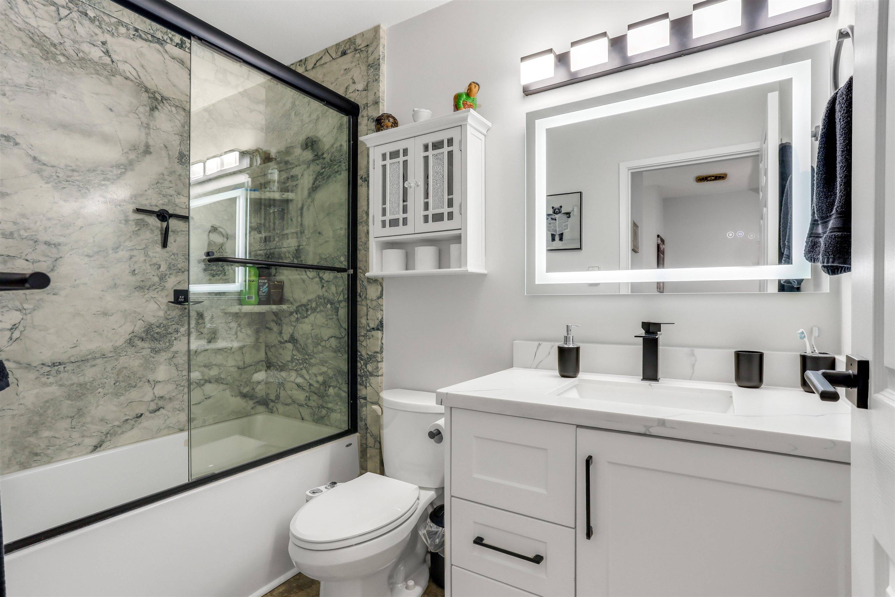 Surrey, BC V3W 6X6,13750 67 AVE #160