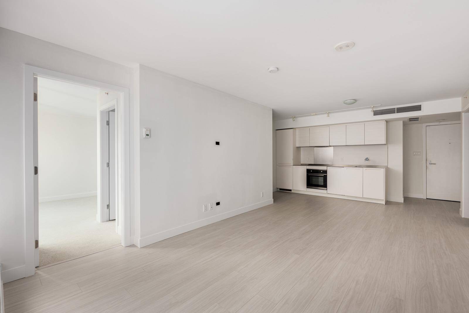 Vancouver, BC V6Z 1W1,1133 Hornby ST #1204