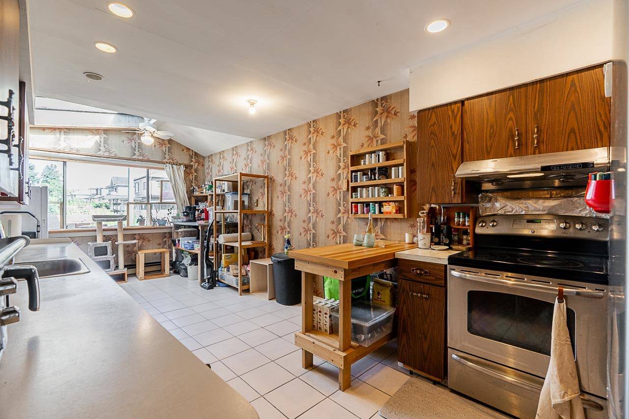 Vancouver, BC V5S 1Y1,2781 E 54th AVE