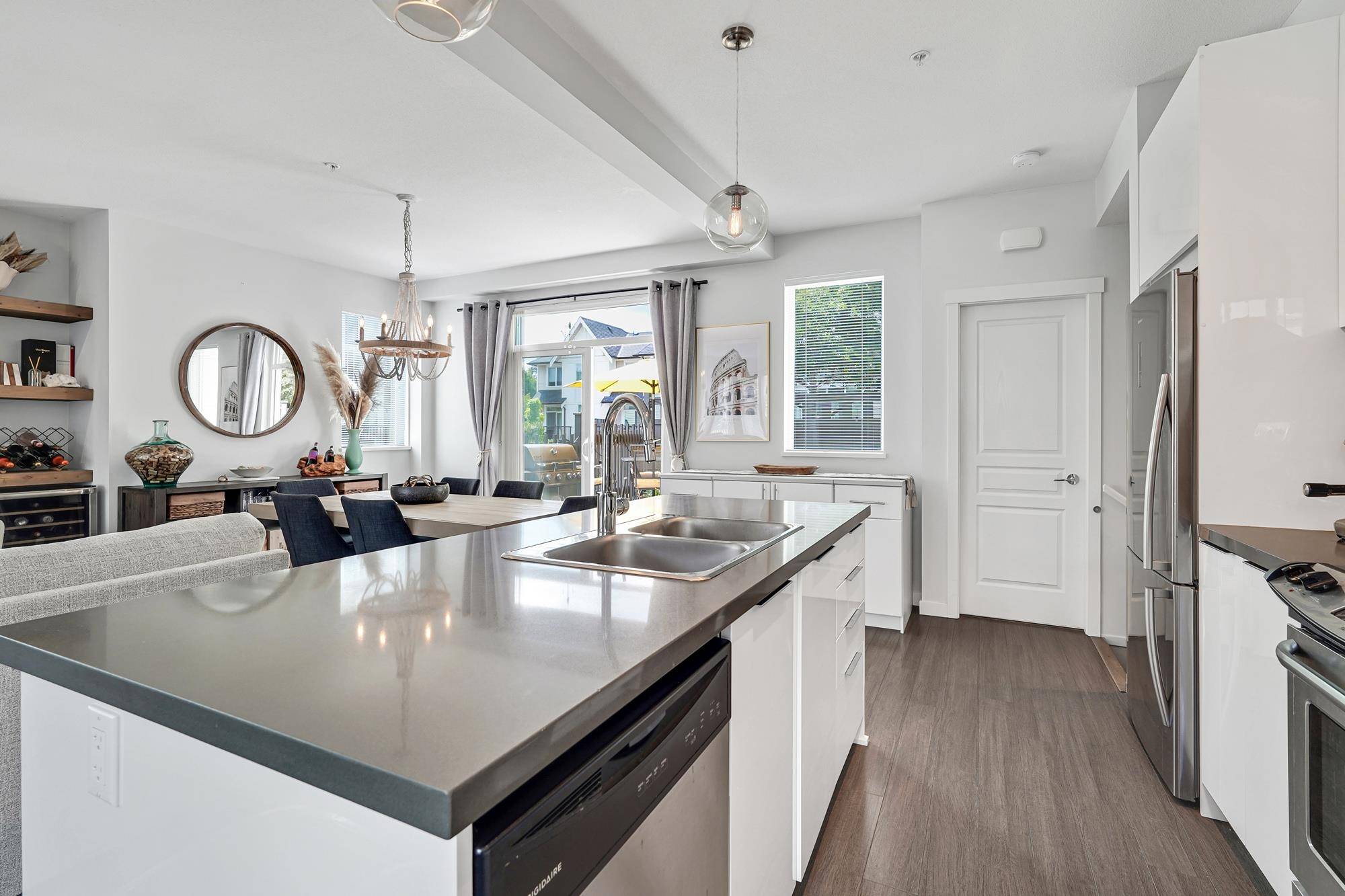 Langley, BC V2Y 0T4,8138 204 ST #21