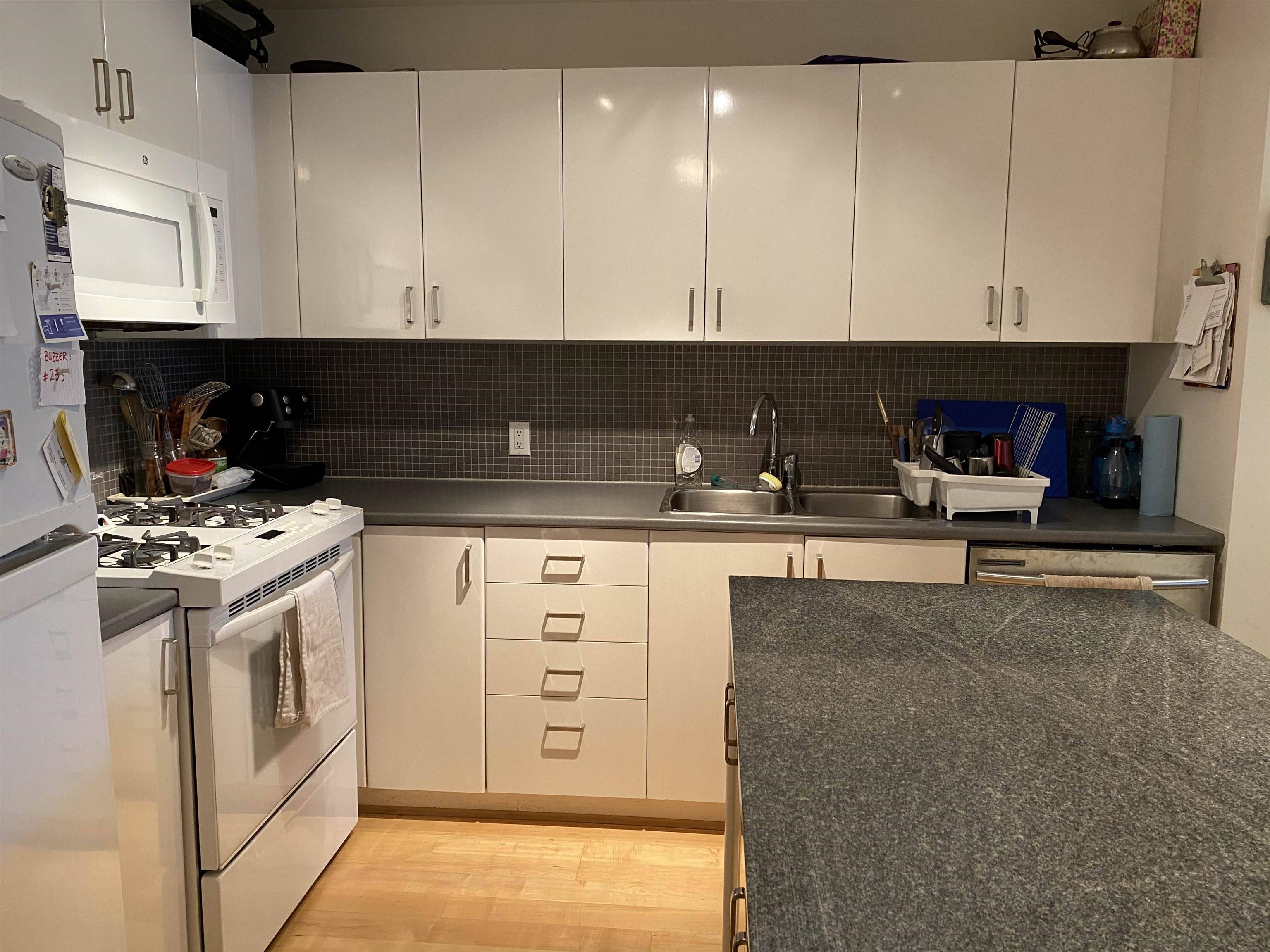 North Vancouver, BC V7M 3N9,175 W 1st ST #1203