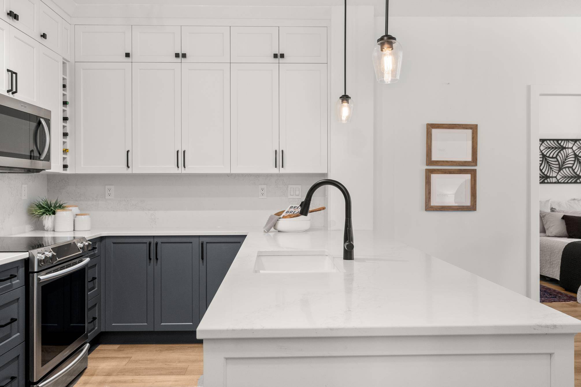 New Westminster, BC V3L 0B9,285 Ross DR #301