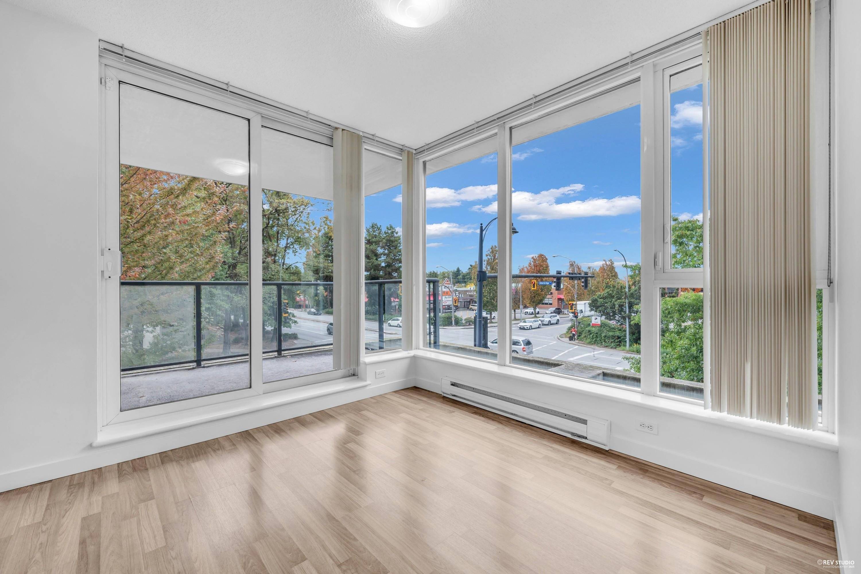 Richmond, BC V6X 4K2,5028 Kwantlen ST #301