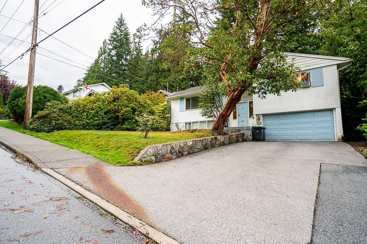 North Vancouver, BC V7J 3A3,2332 Hoskins RD