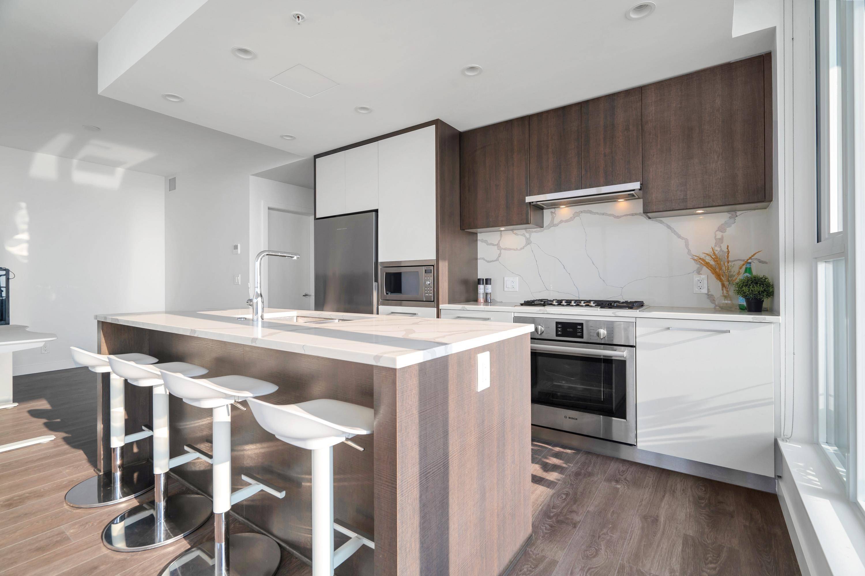 Coquitlam, BC V3J 0K7,567 Clarke RD #3806