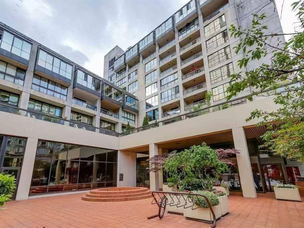 Vancouver, BC V6Z 2J1,850 Burrard ST #501