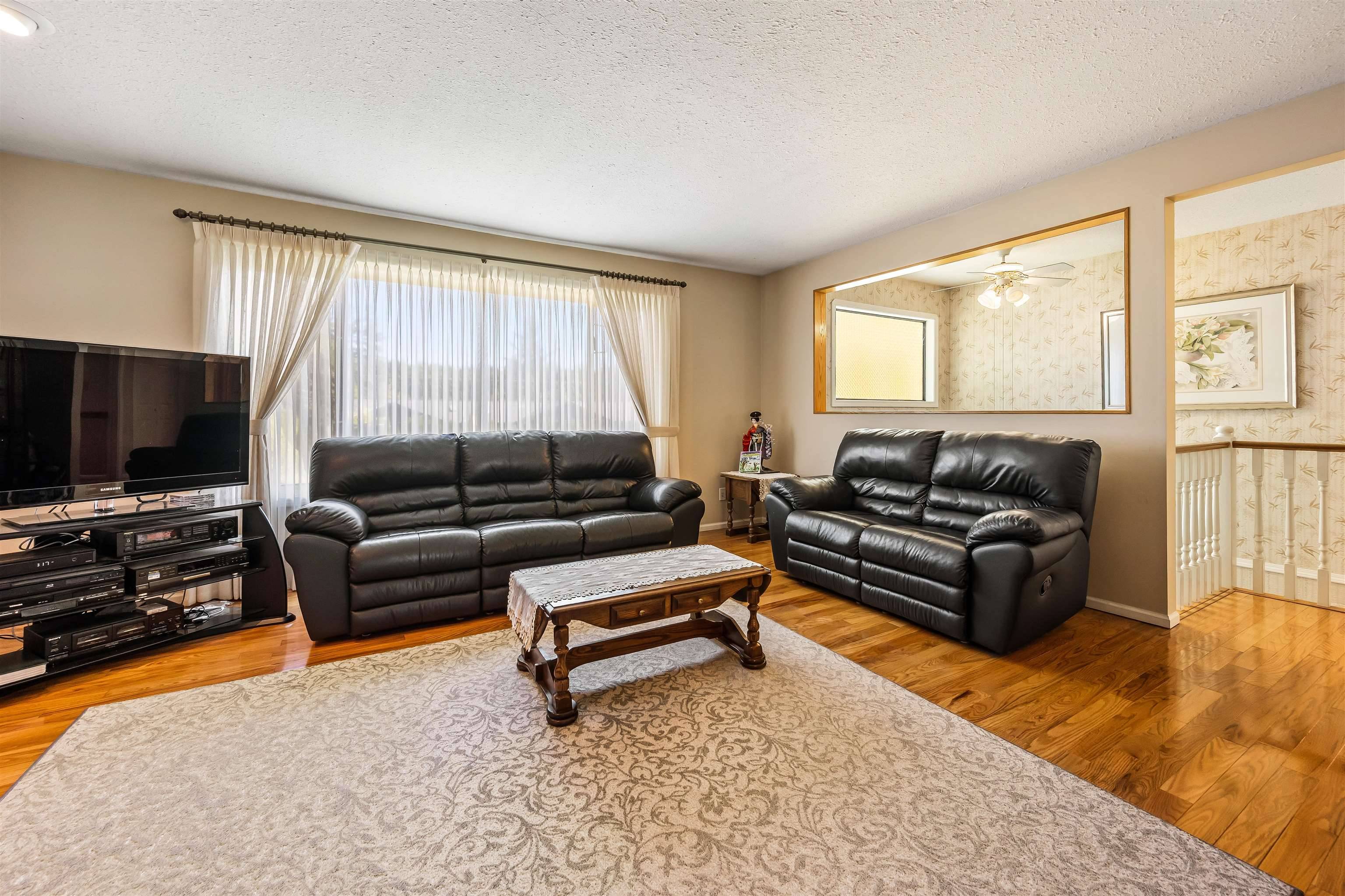 Langley, BC V2Z 2T1,4629 239 ST