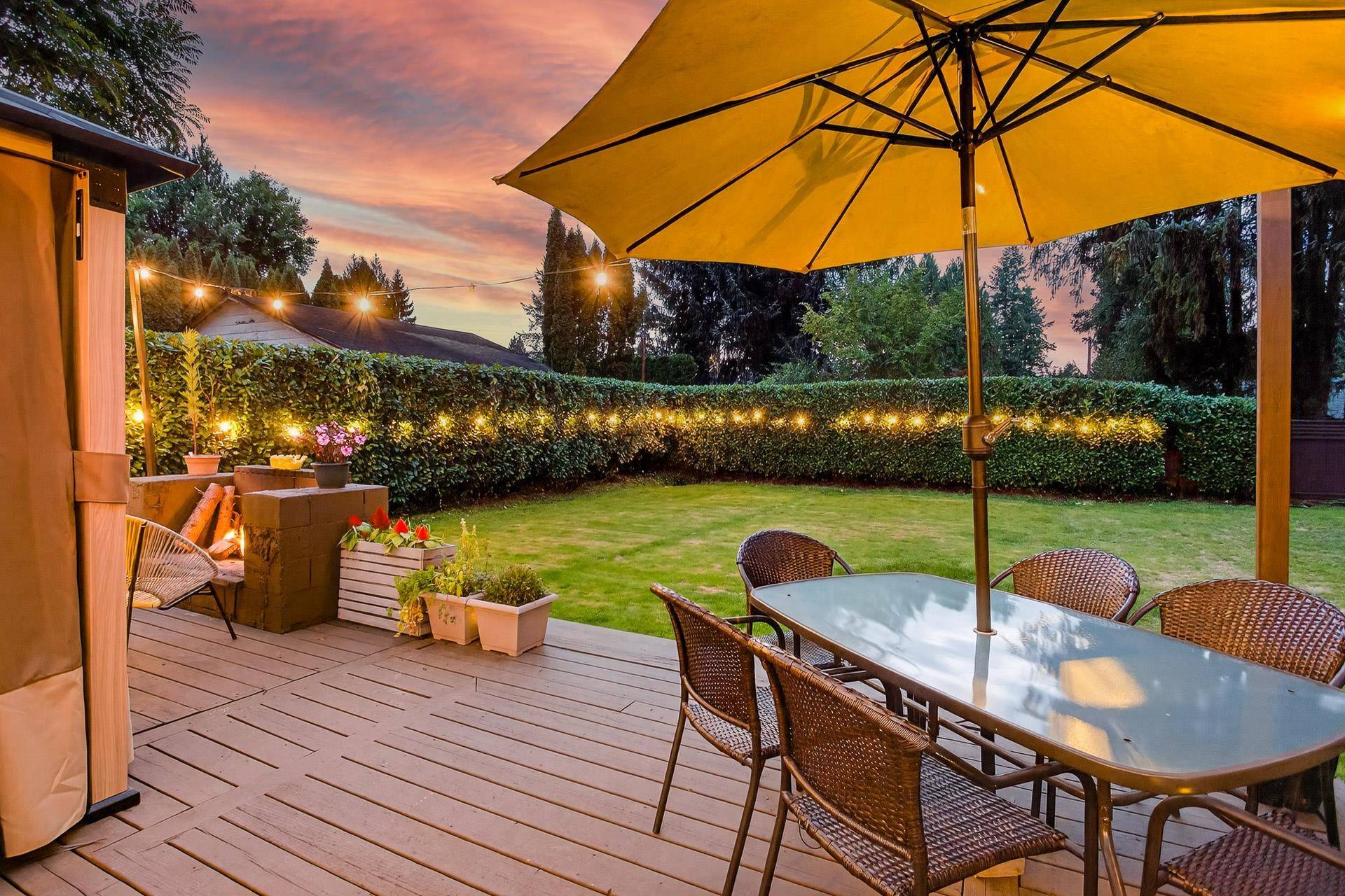 Port Coquitlam, BC V3B 2Z2,3841 St. Thomas ST