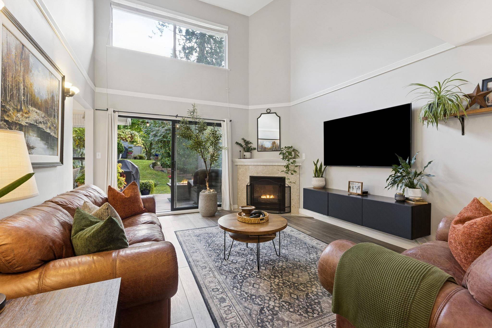 North Vancouver, BC V7H 2Z5,650 Roche Point DR #15