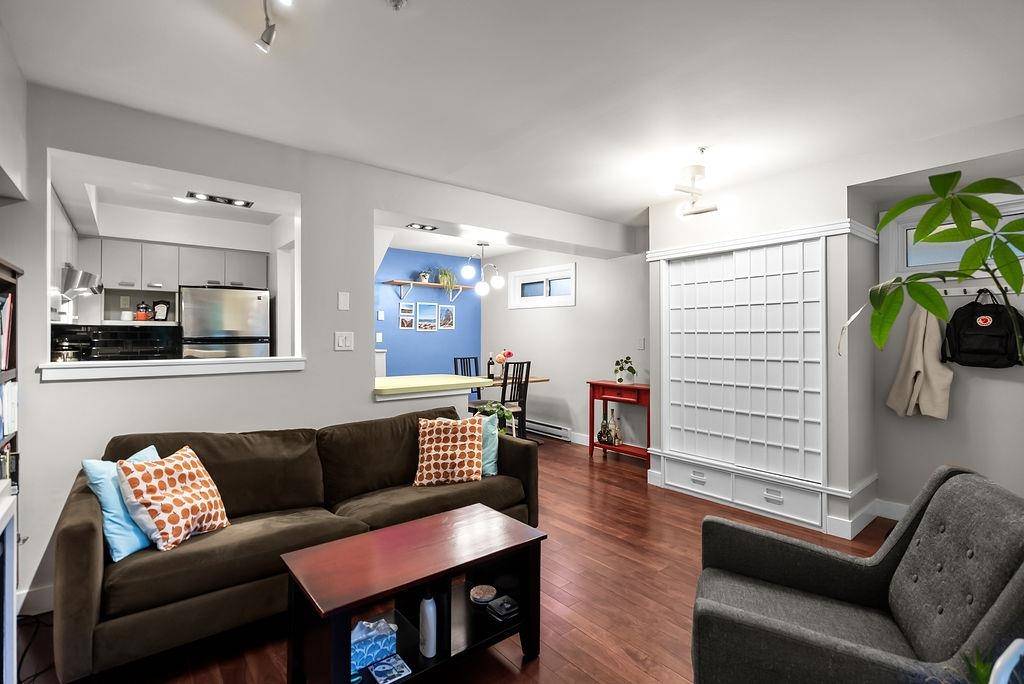 Vancouver, BC V6A 2C2,772 Union ST