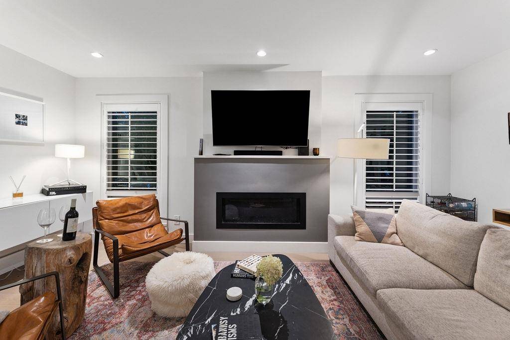 North Vancouver, BC V7H 1Z7,2108 Berkley AVE