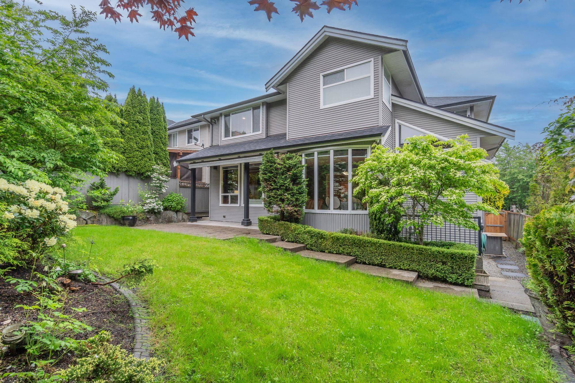 Maple Ridge, BC V2W 2E5,24246 Mcclure DR