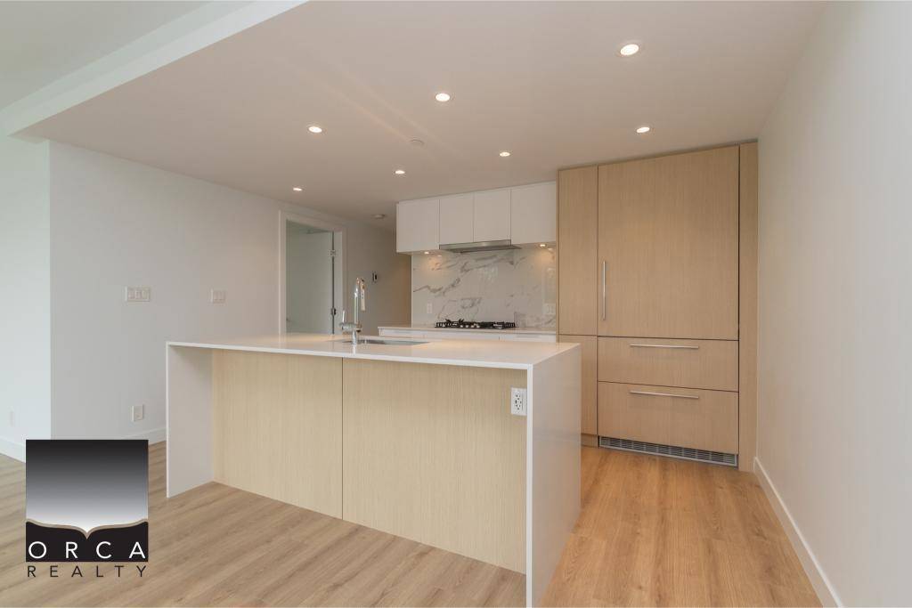 North Vancouver, BC V7J 0E6,1500 Fern ST #602