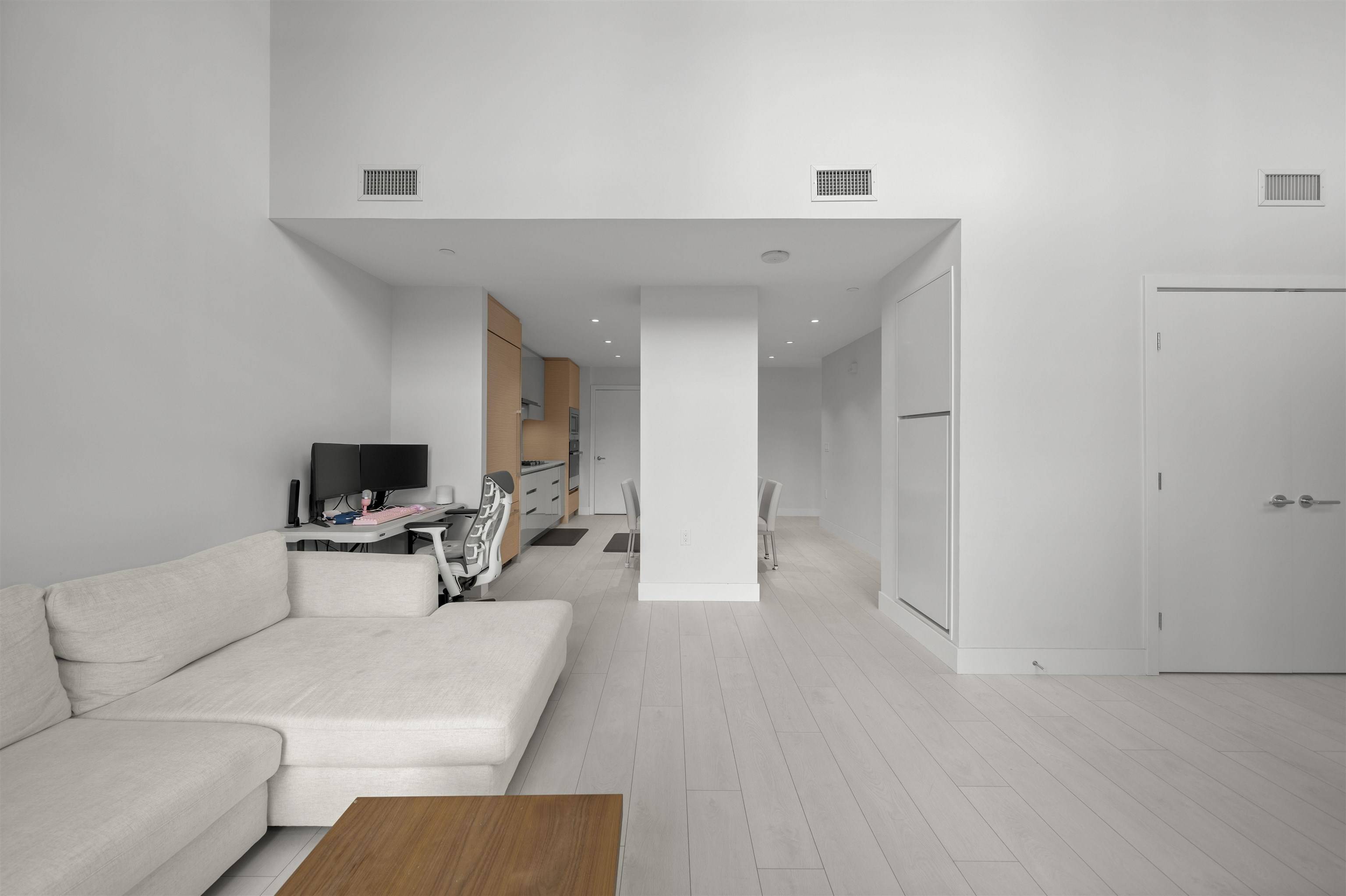 Vancouver, BC V5S 0J8,3542 Sawmill CRES