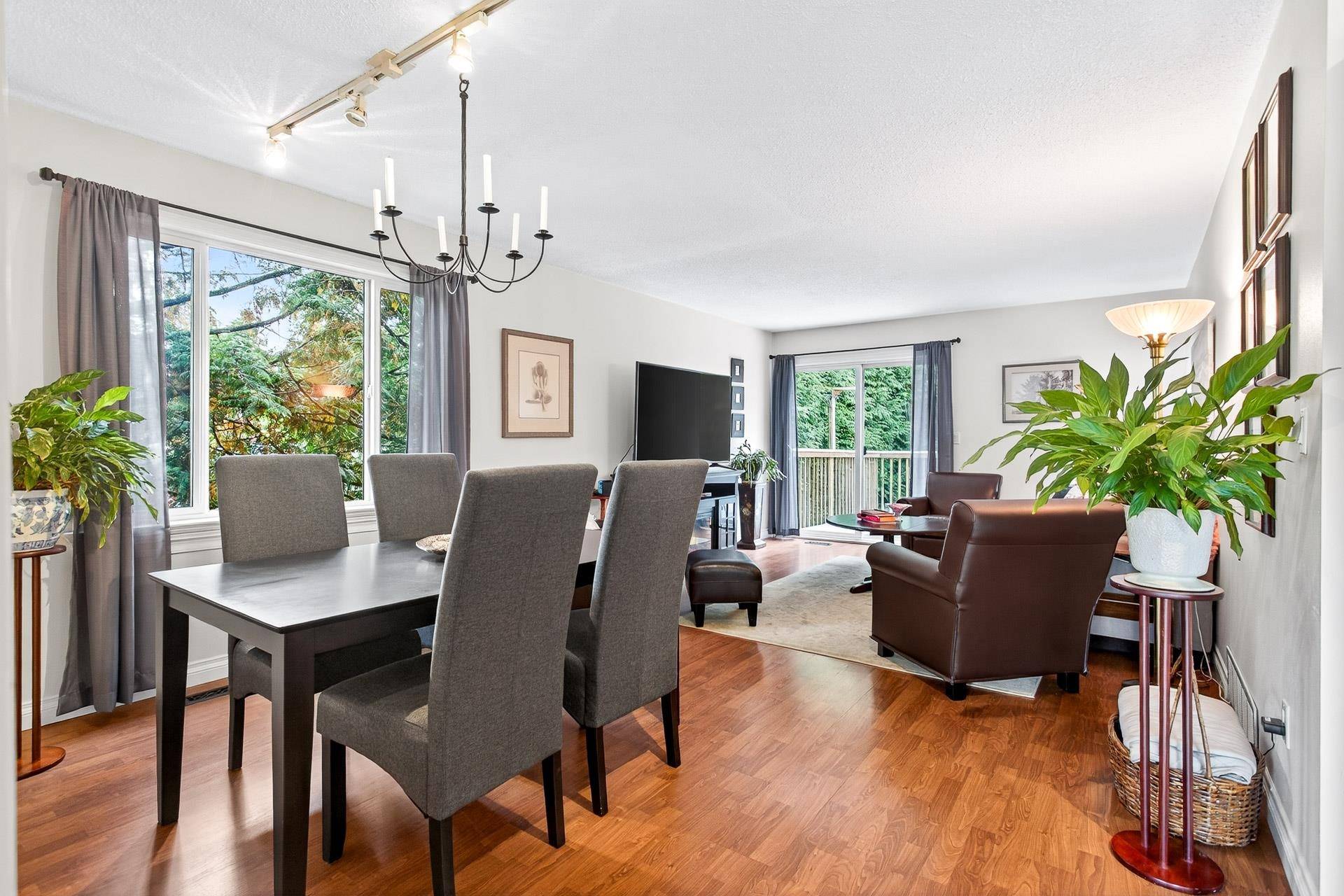 Coquitlam, BC V3C 4R2,1000 Hoy ST