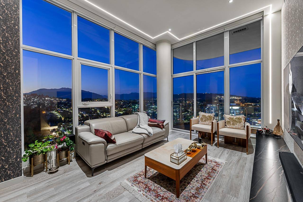 Burnaby, BC V5B 0B6,5333 Goring ST #3101