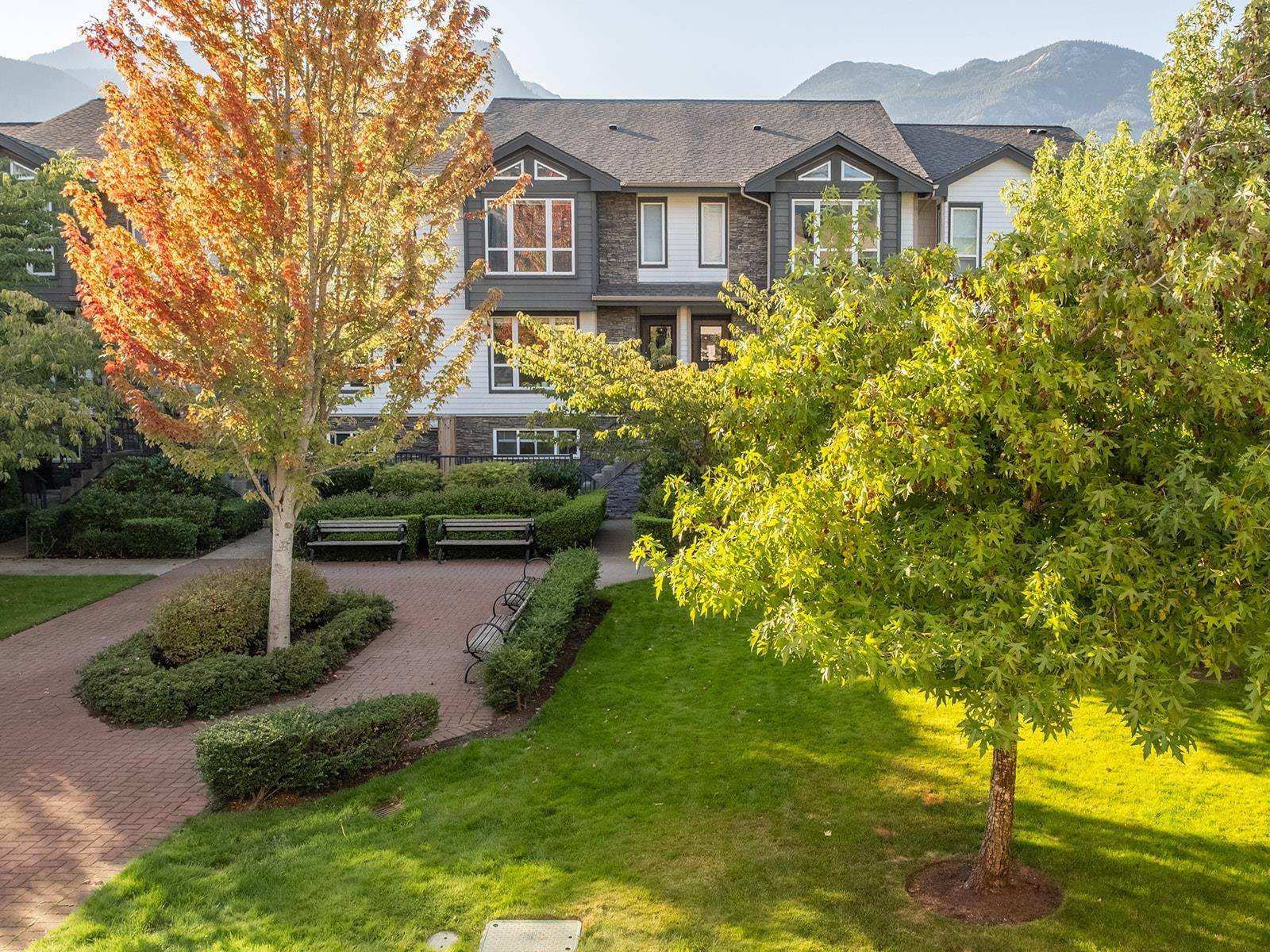 Squamish, BC V8B 0P7,1261 Main ST #2