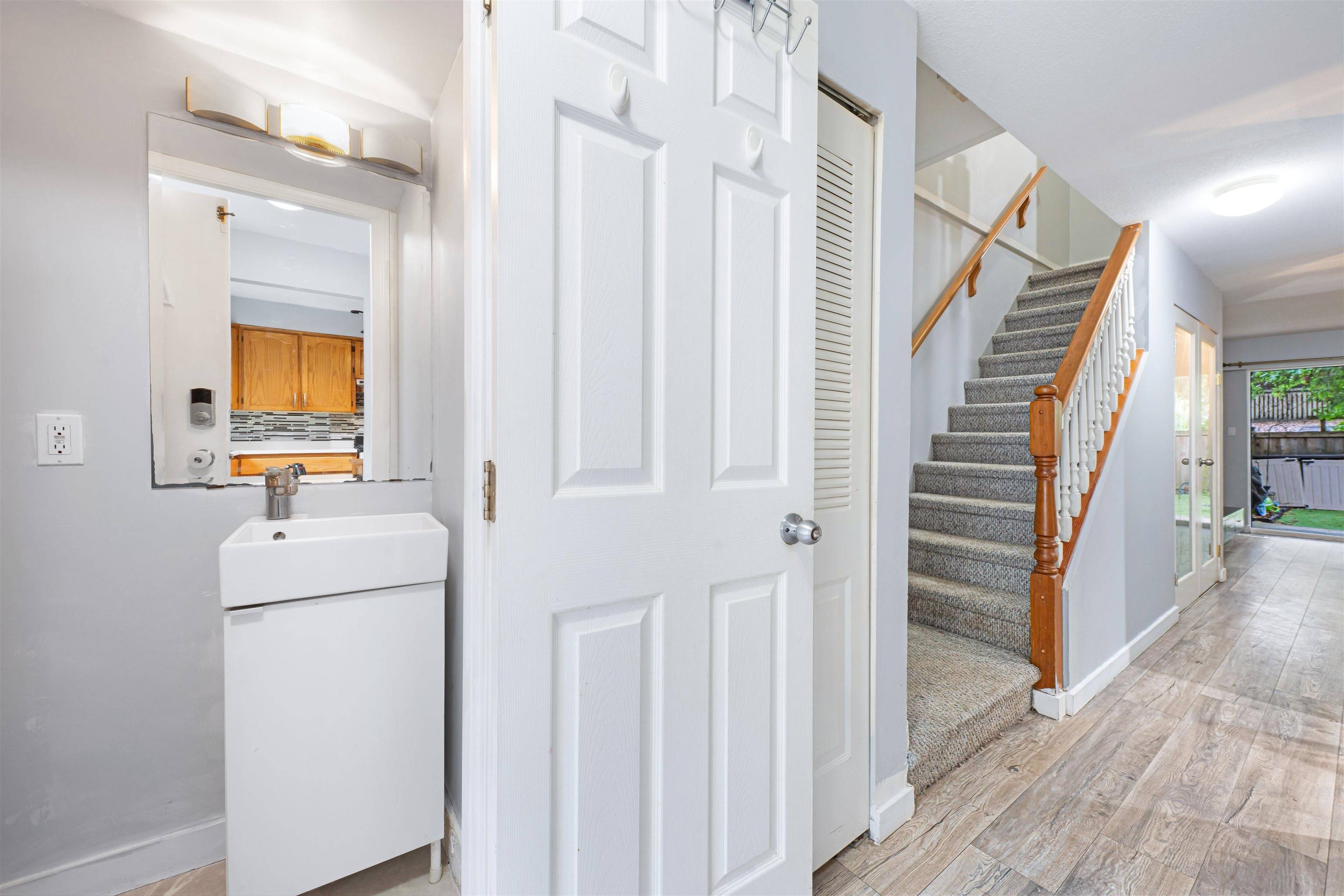 Maple Ridge, BC V2X 6L3,11699 Fulton ST