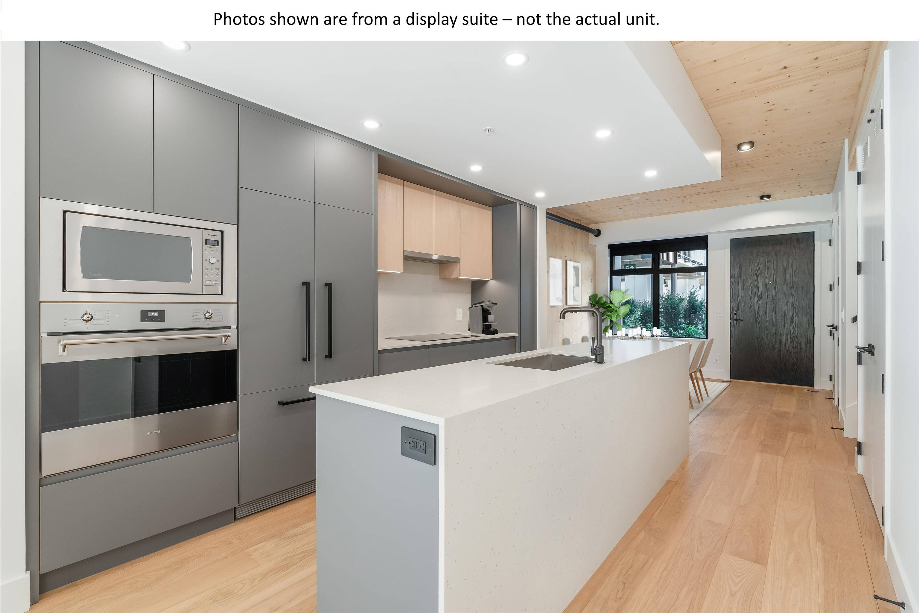 New Westminster, BC V3M 0N7,310 Salter ST #203