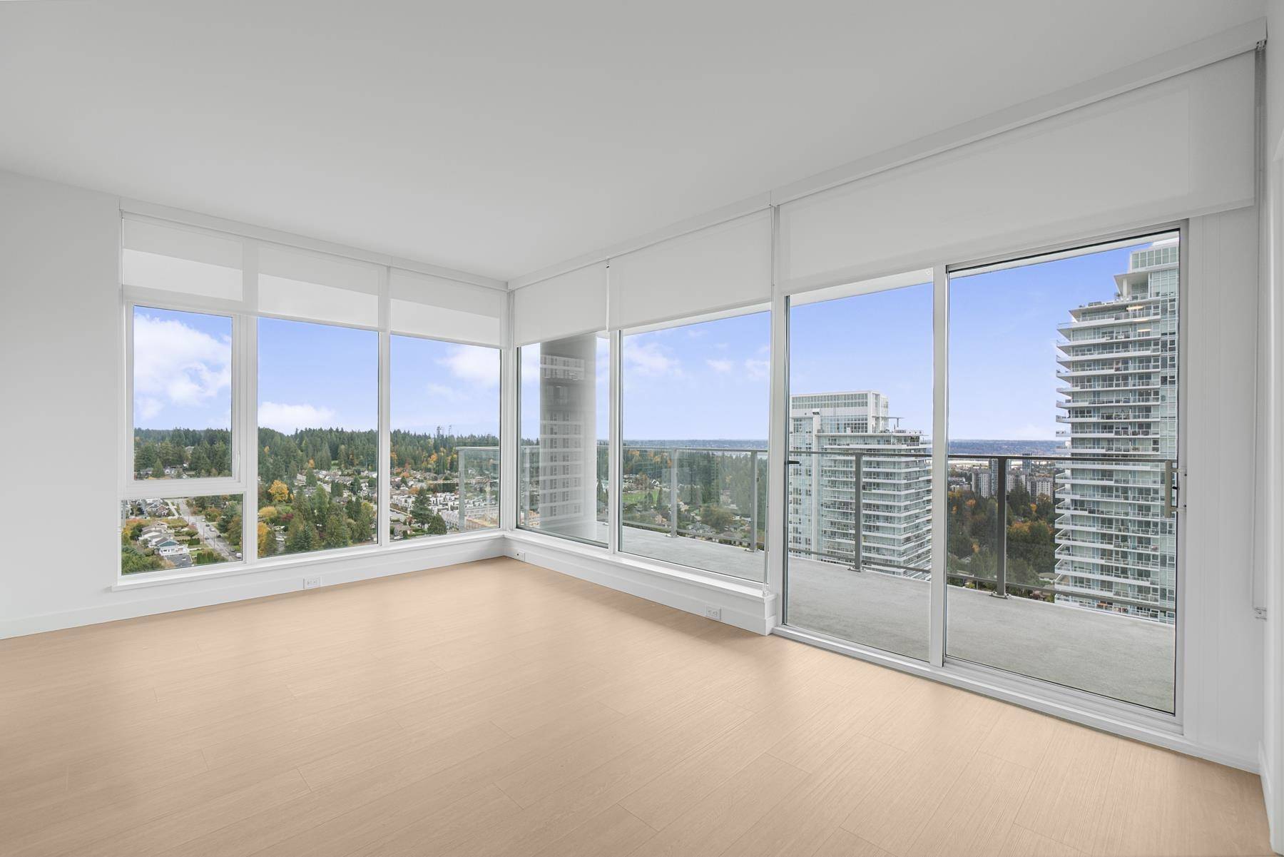 Coquitlam, BC V3J 0N7,699 Whiting WAY #2706