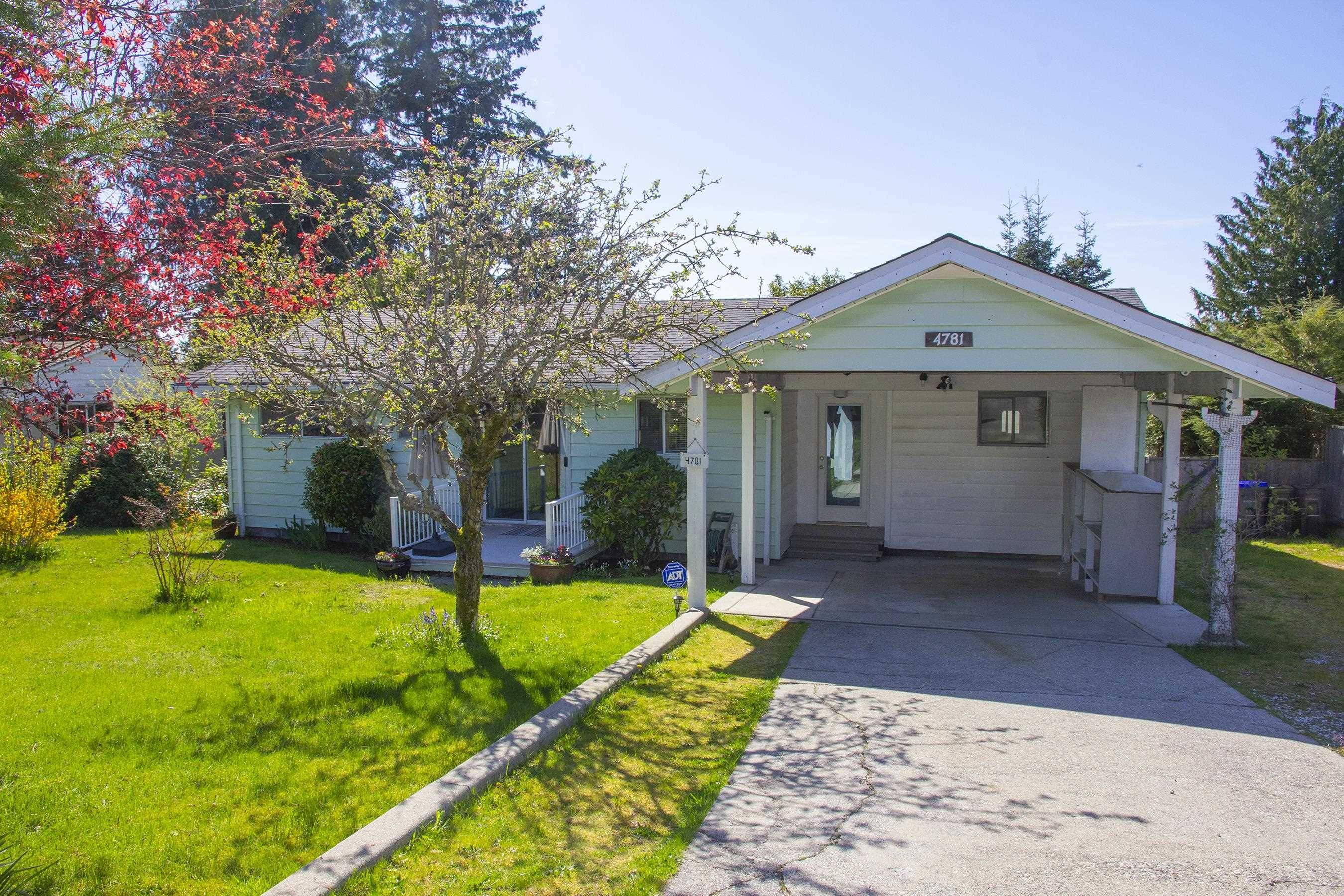 Sechelt, BC V7Z 0B4,4781 Laurel AVE