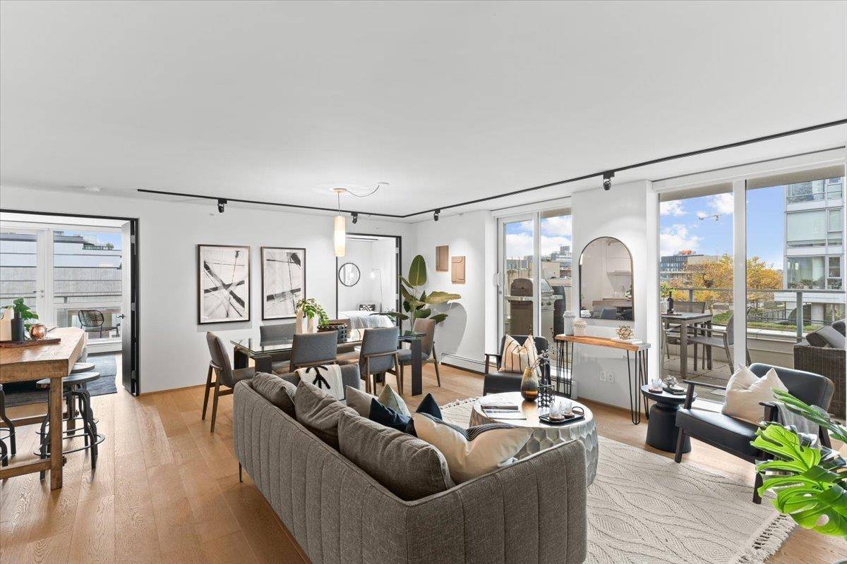 Vancouver, BC V6A 0C8,189 Keefer ST #912