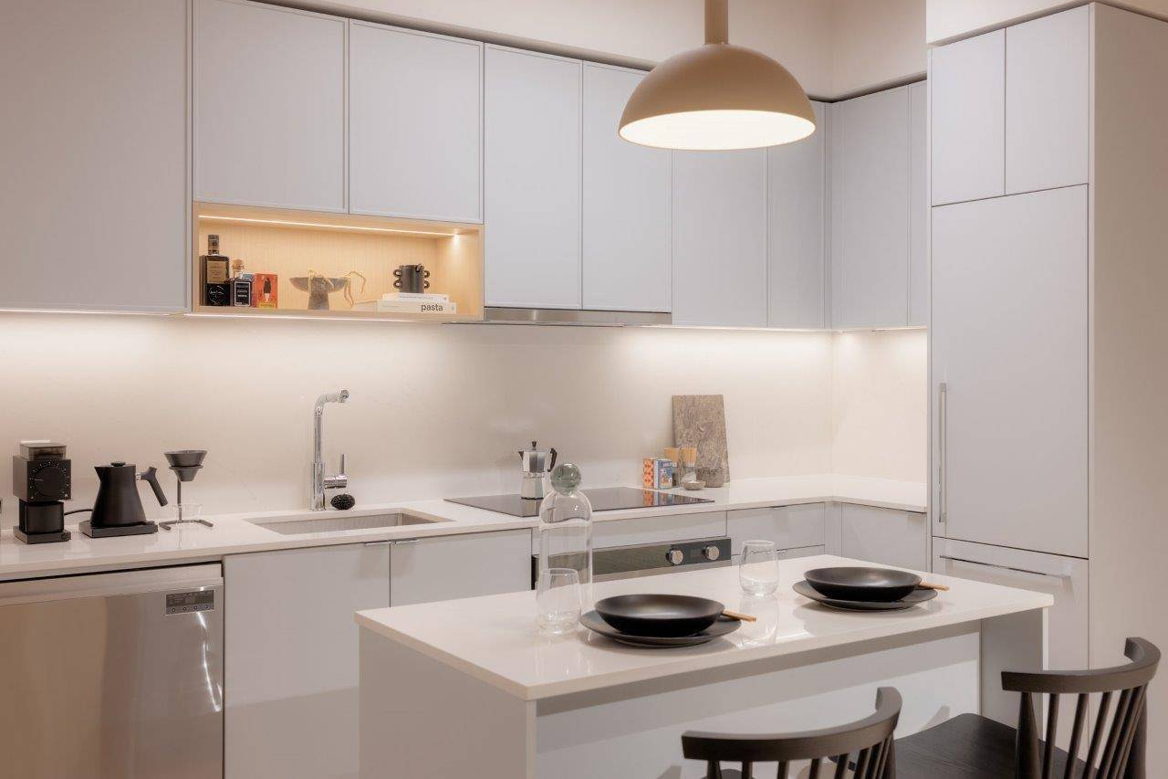 Burnaby, BC V0V 0V0,3633 Willingdon AVE #305