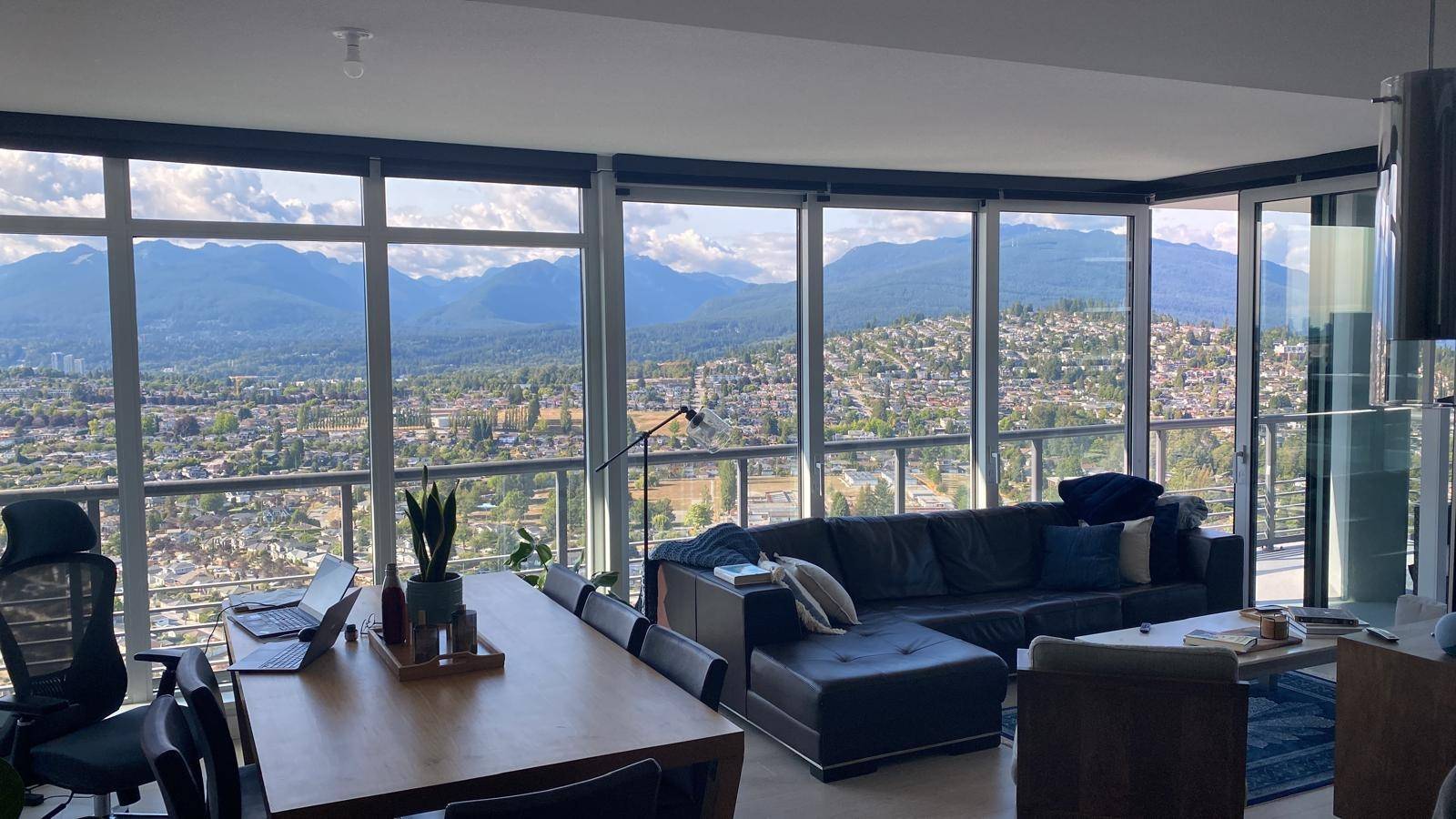 4730 Lougheed HWY #4707, Burnaby, BC V5C 0M9