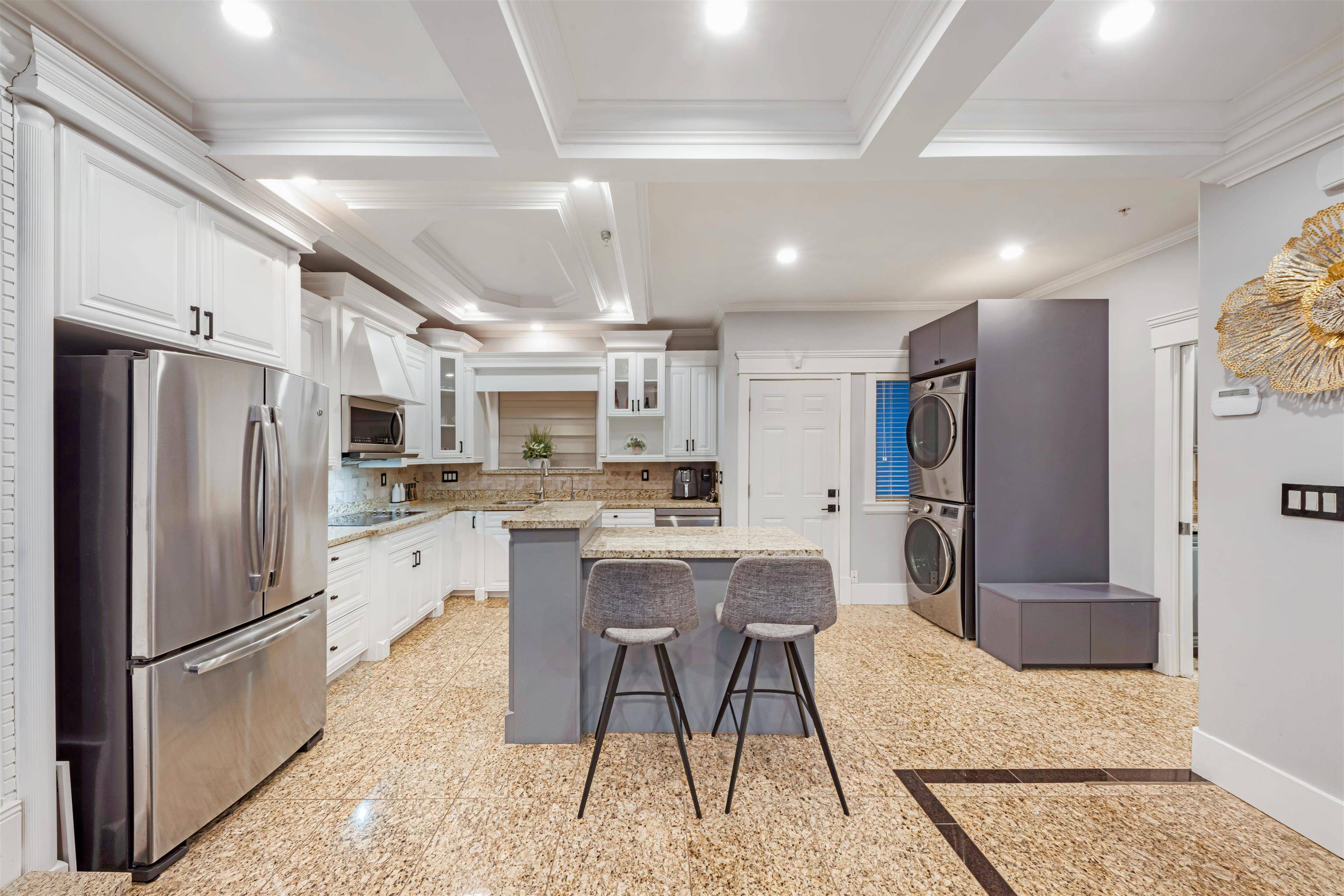 7888 Nanaimo ST, Vancouver, BC V5P 4M9