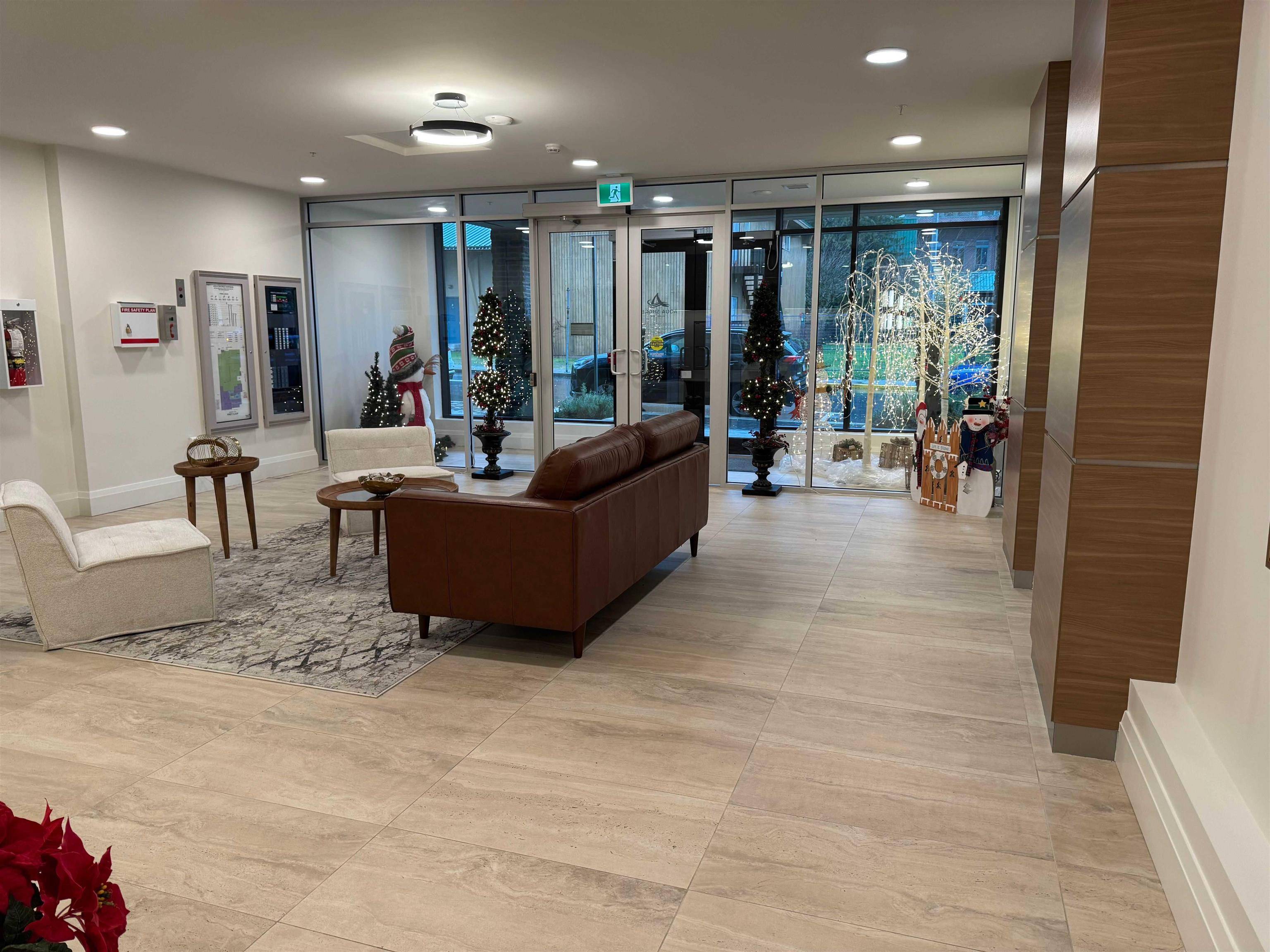 Harrison Hot Springs, BC V0M 1K0,120 Esplanade AVE #201