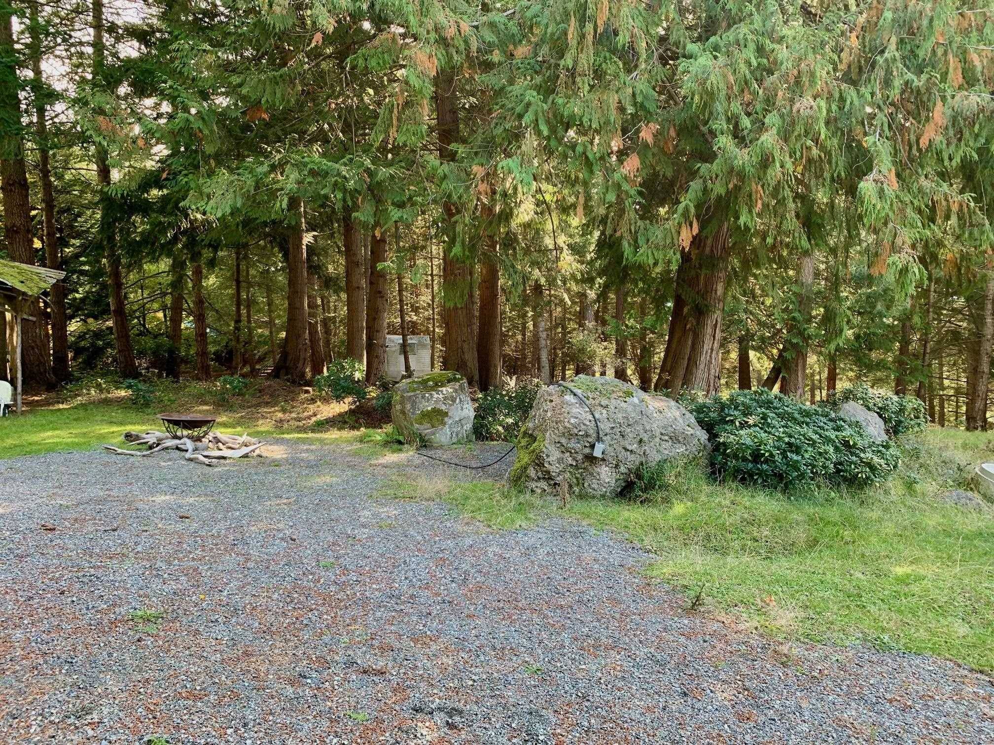 Mayne Island, BC V0N 2J2,416 Wood Dale DR