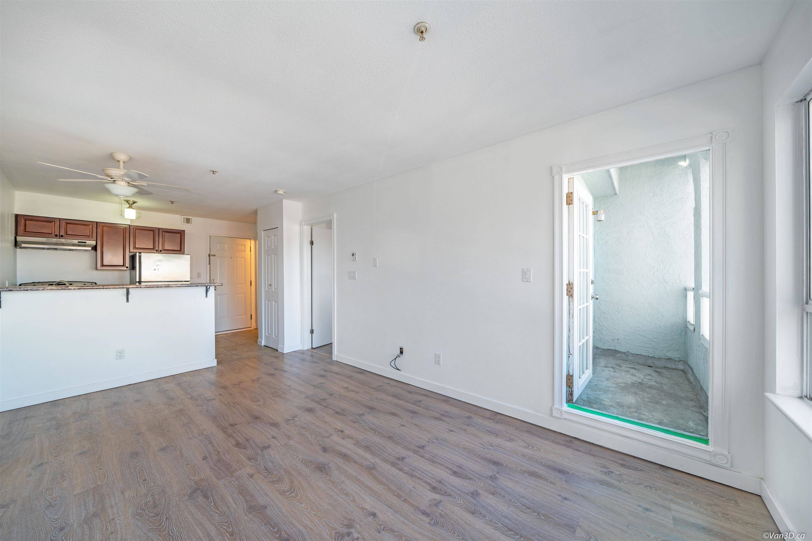 Vancouver, BC V5R 4H6,5520 Joyce ST #304