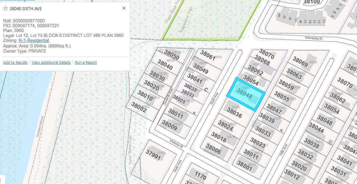 Squamish, BC V0N 3G0,38048 Sixth AVE