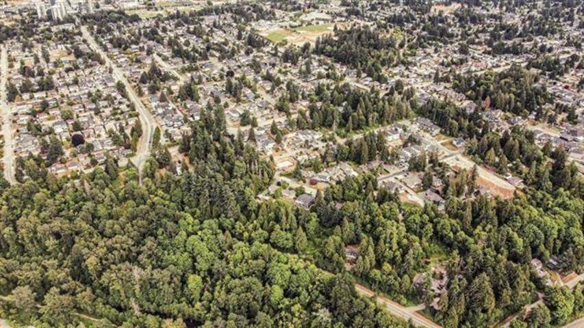 Surrey, BC V3V 3J3,12707 107a AVE