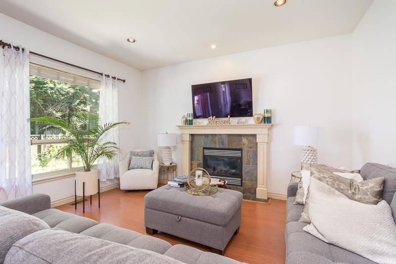 Pitt Meadows, BC V3Y 1C8,12162 Mcmyn AVE