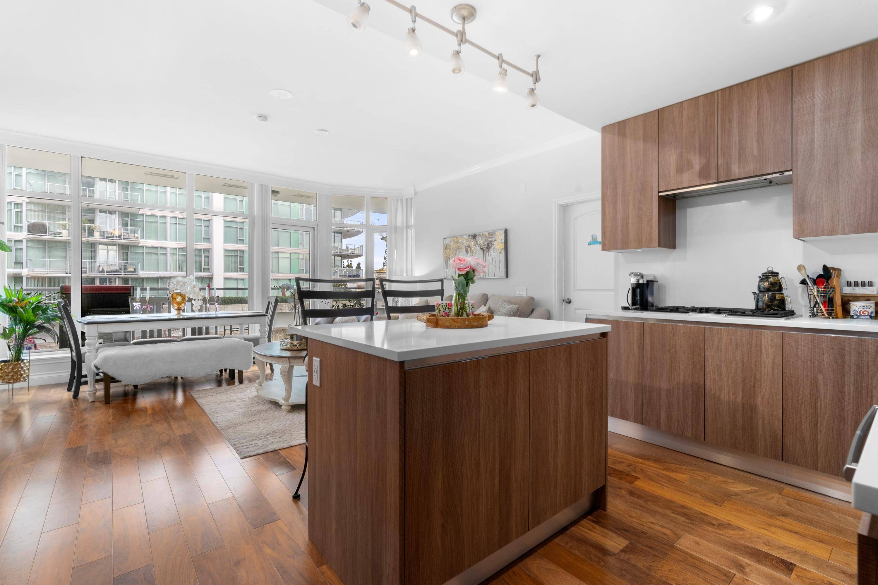 North Vancouver, BC V7L 0G1,175 Victory Ship WAY #204