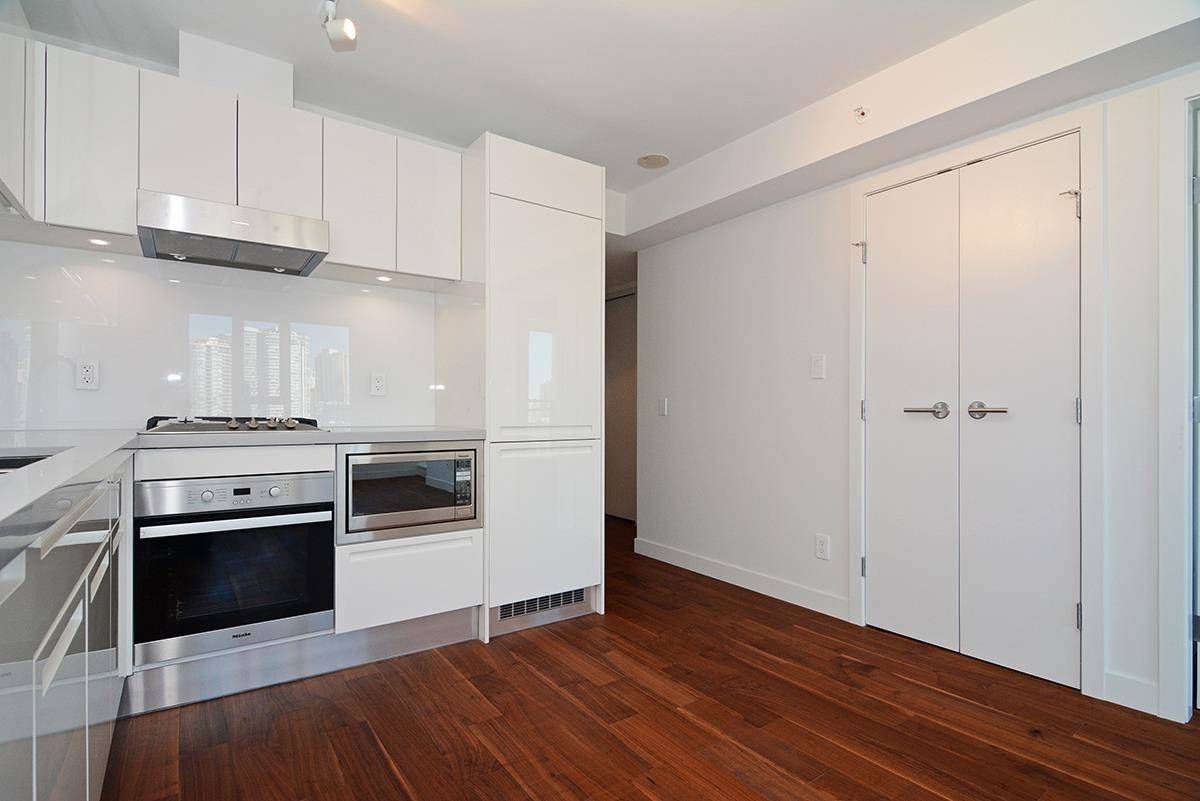 Vancouver, BC V6A 0E3,188 Keefer ST #1203